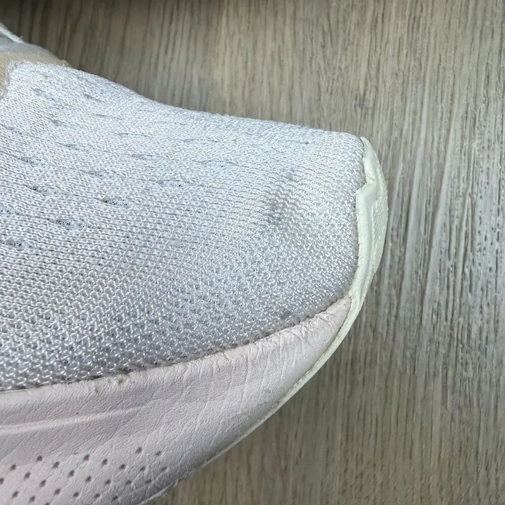 Brooks Ghost Max Shoes Womens Size 7.5 Pink Mesh Running Cushioned Athletic